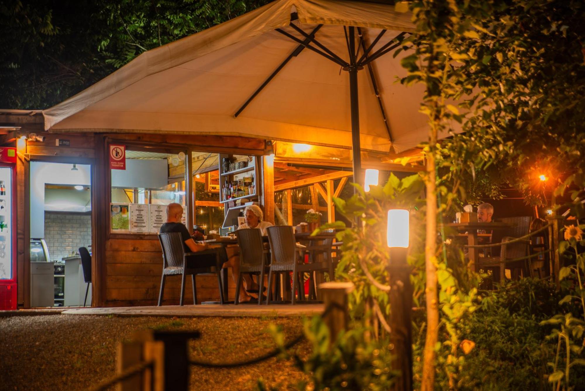 Danzi Camping Tiny House Ризе Экстерьер фото